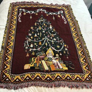 Crown Crafts Christmas Tree & Gifts Tapestry Throw Blanket, 42 "x 54"